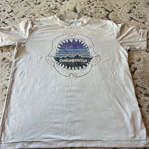 Patagonia boys dry fit shirt